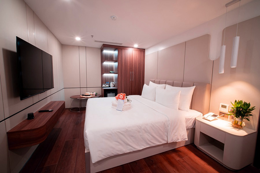 River Breeze Rafting Camp